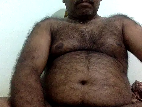Snapshot of i_am_very_hot_4u chatting on December 11, 7:14 pm i am very hot 4u online show from December 11, 7:14 pm