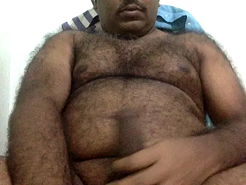 Snapshot of i_am_very_hot_4u chatting on December 25, 7:34 pm i am very hot 4u online show from December 25, 7:34 pm