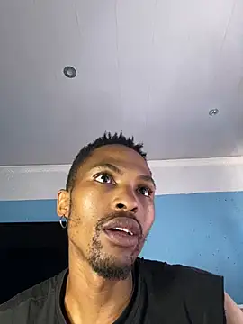 Snapshot of BlueIceCube chatting on January 29, 12:24 pm BlueIceCube online show from January 29, 12:24 pm