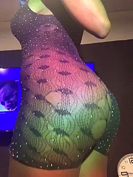 Snapshot of BlueIceCube chatting on September 25, 3:49 pm BlueIceCube online show from September 25, 3:49 pm