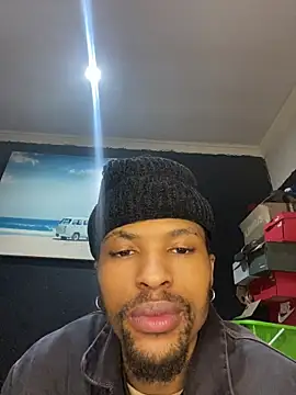 BlueIceCube online show from May 27, 4:37 pm