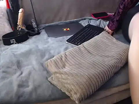 GoddessMonicaNylon online show from March 12, 11:00 pm