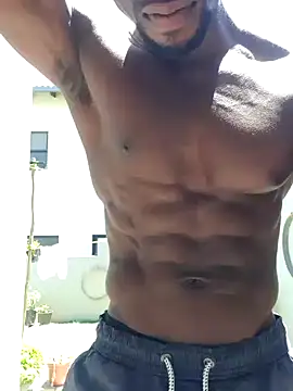 MIGHTY MAGNUM online show from January 19, 10:50 am