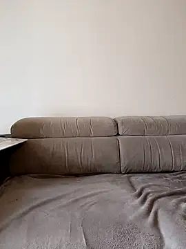 Nell-X online show from December 5, 8:22 am