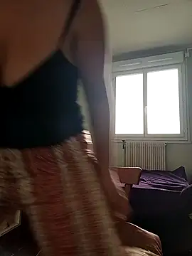 Nell-X online show from October 15, 8:03 am