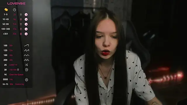 SweetyDeviliya online show from October 14, 4:35 am