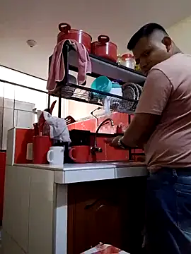 Snapshot of zeta29 chatting on September 27, 2:44 pm zeta29 online show from September 27, 2:44 pm