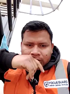 Snapshot of zeta29 chatting on October 25, 2:24 pm zeta29 online show from October 25, 2:24 pm