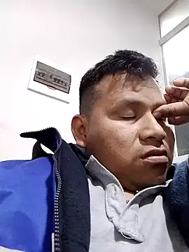 Snapshot of zeta29 chatting on November 6, 4:02 am zeta29 online show from November 6, 4:02 am