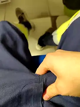 Snapshot of coppiapazza chatting on December 26, 9:04 pm coppiapazza online show from December 26, 9:04 pm