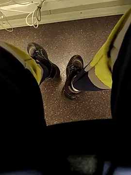 Snapshot of coppiapazza chatting on September 13, 4:23 am coppiapazza online show from September 13, 4:23 am