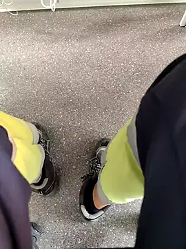 Snapshot of coppiapazza chatting on September 28, 2:22 pm coppiapazza online show from September 28, 2:22 pm