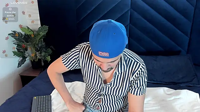 Edward max online show from January 9, 3:42 am