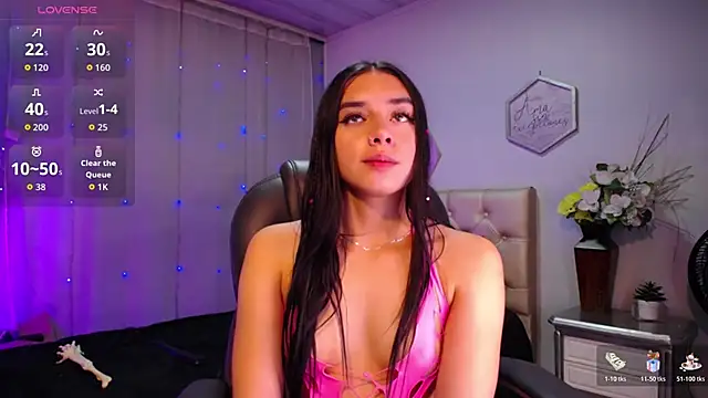 Kylie golden online show from October 19, 12:28 pm