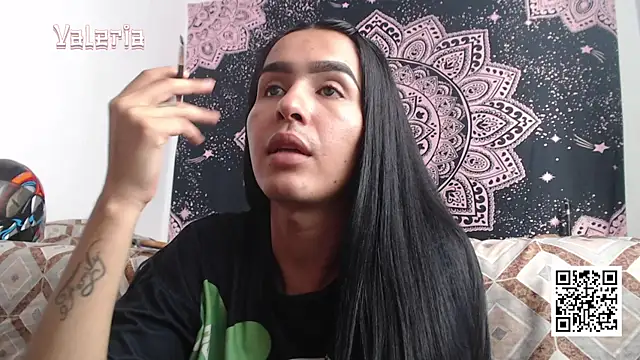 liissa 0 online show from May 5, 9:23 pm