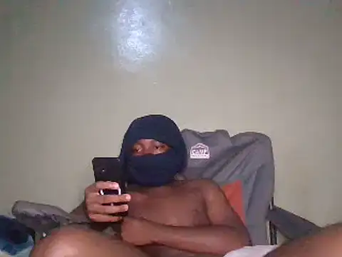 Snapshot of Mischevous_T69 chatting on December 6, 11:57 pm Mischevous T69 online show from December 6, 11:57 pm