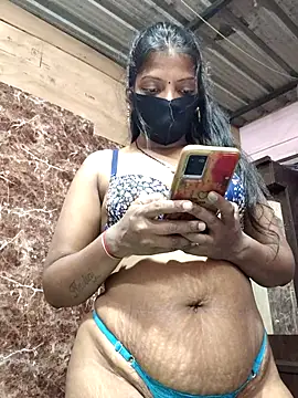 queensenorita online show from March 22, 5:38 pm