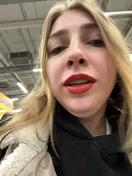 Snapshot of Sunny___Bunny chatting on January 22, 8:06 pm Sunny Bunny online show from January 22, 8:06 pm