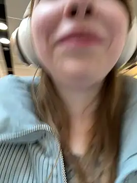 Snapshot of Sunny___Bunny chatting on March 17, 2:01 pm Sunny Bunny online show from March 17, 2:01 pm