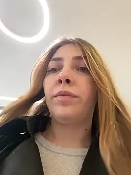 Sunny   Bunny online show from January 17, 11:48 am