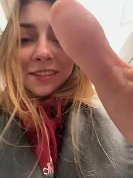 Sunny   Bunny online show from February 4, 9:15 am