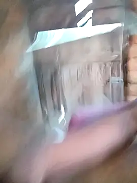 paugrande453 online show from December 8, 8:47 pm