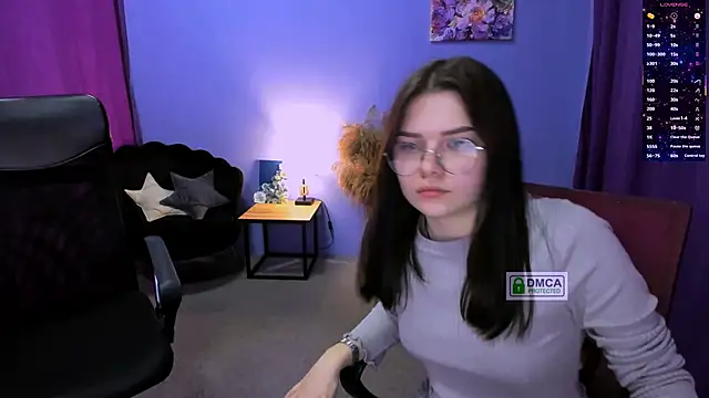 Snapshot of pure_radiance1 chatting on January 31, 10:10 am pure radiance1 online show from January 31, 10:10 am