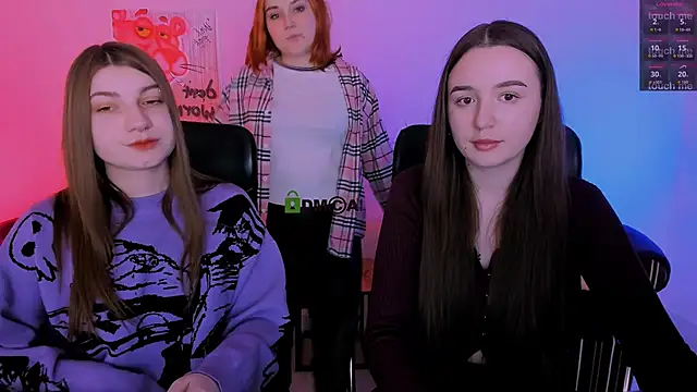 pure radiance1 online show from February 7, 10:19 am