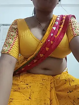 Priya 2222 online show from May 19, 7:20 pm