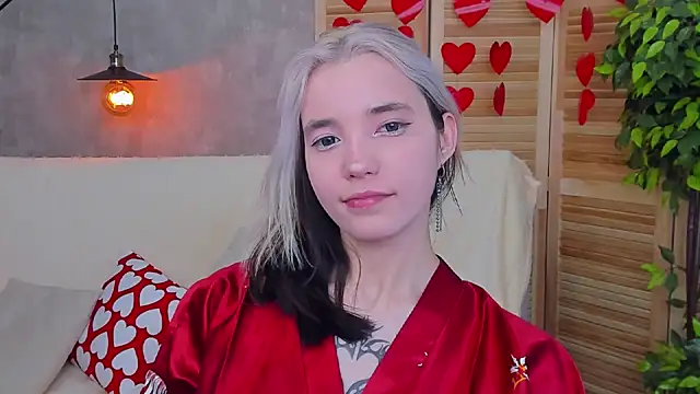 as1an girlfriend online show from February 16, 10:54 am