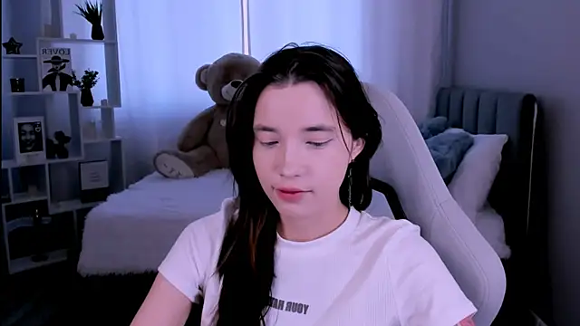 as1an girlfriend online show from May 21, 3:02 am