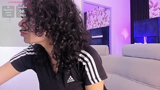 Snapshot of KatherineGomez chatting on February 1, 10:15 am KatherineGomez online show from February 1, 10:15 am
