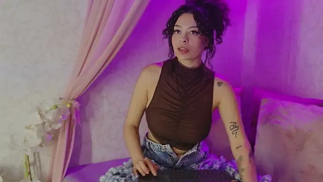KatherineGomez online show from June 15, 2:03 am