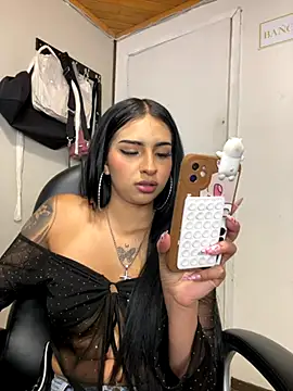 Hilary pinkk online show from October 25, 1:57 am