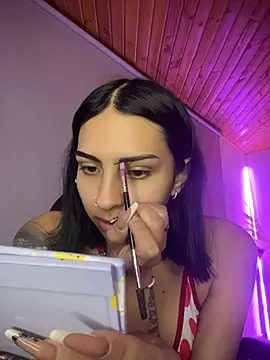 Hilary pinkk online show from June 24, 1:59 am