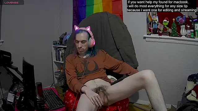 Snapshot of tallnerdyguy chatting on February 21, 5:02 am tallnerdyguy online show from February 21, 5:02 am