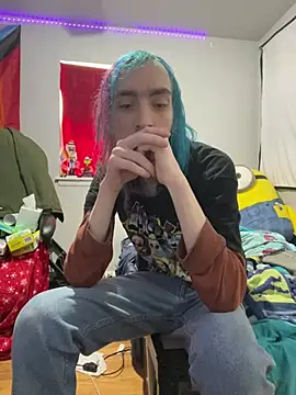 Snapshot of tallnerdyguy chatting on March 8, 2:34 am tallnerdyguy online show from March 8, 2:34 am