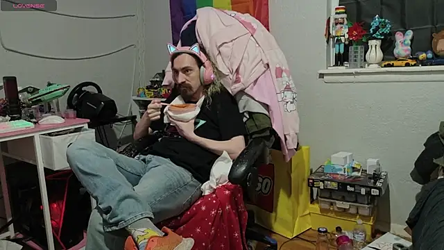 tallnerdyguy online show from March 4, 3:34 am