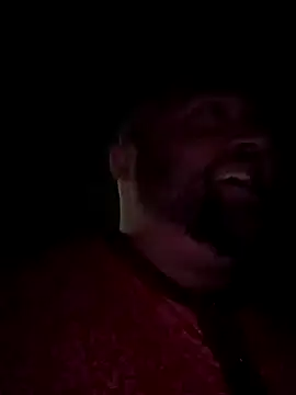 Snapshot of Strong_Bear89 chatting on December 7, 11:07 am Strong Bear89 online show from December 7, 11:07 am