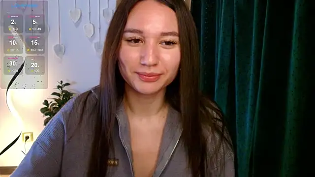 margeriTirell online show from October 11, 3:06 am