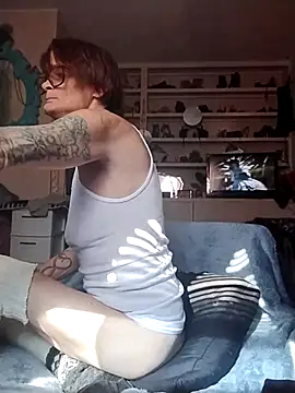 Snapshot of ivylee31 chatting on November 10, 6:18 pm ivylee31 online show from November 10, 6:18 pm