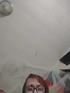 ivylee31 online show from June 16, 8:11 pm
