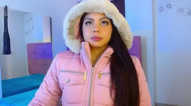 Snapshot of maribelsex303av chatting on March 7, 11:29 am maribelsex303av online show from March 7, 11:29 am