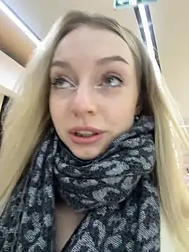 Snapshot of melissa_grr chatting on November 21, 12:59 pm melissa grr online show from November 21, 12:59 pm