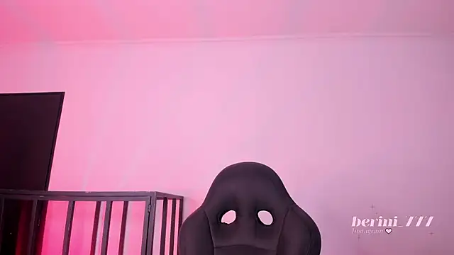 AmberiniHoffman online show from July 9, 12:20 pm