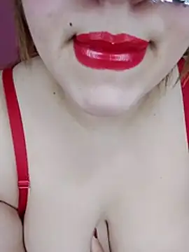 Snapshot of sexy-mariya chatting on April 7, 10:31 pm sexy-mariya online show from April 7, 10:31 pm