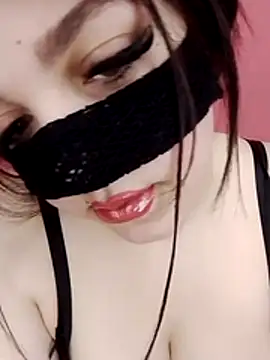 Snapshot of sexy-mariya chatting on May 11, 4:04 pm sexy-mariya online show from May 11, 4:04 pm