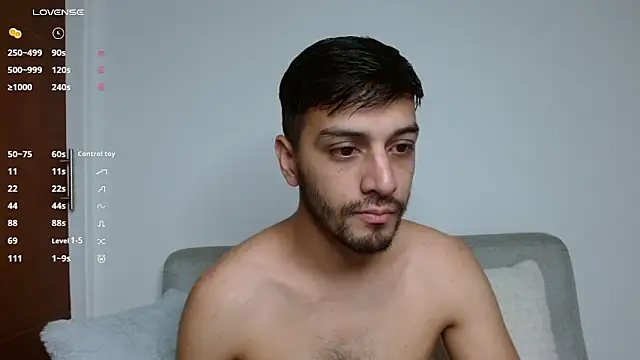 Snapshot of joelcallvil chatting on March 22, 5:06 am joelcallvil online show from March 22, 5:06 am