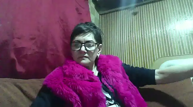 AlanaLaDream online show from February 25, 9:35 pm