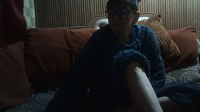 AlanaLaDream online show from March 13, 4:23 pm